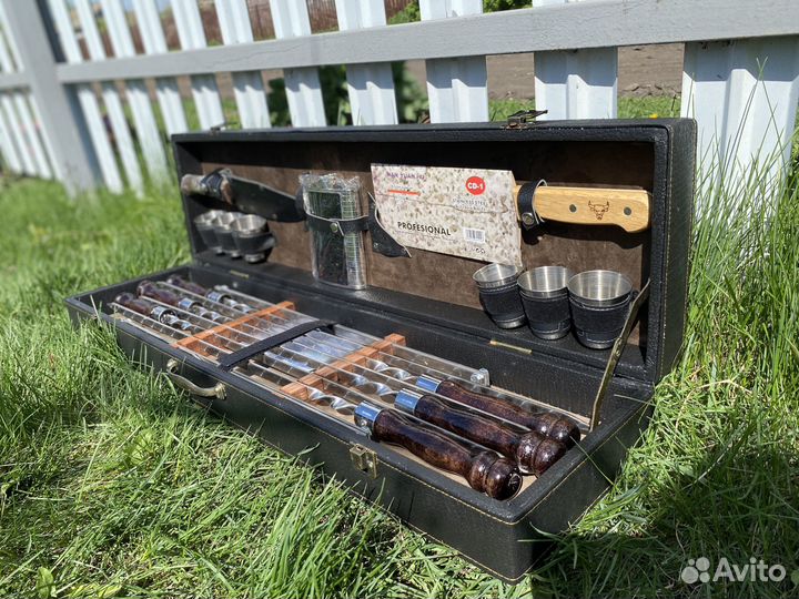 Набор шампуров в чехле с посудой