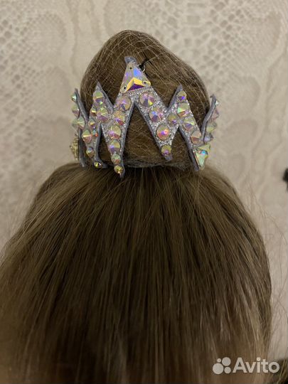 Корона на пучок для художественной гимнастики