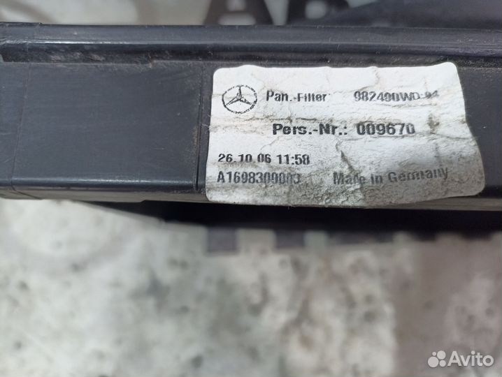 Корпус салонного фильтра Mercedes W169