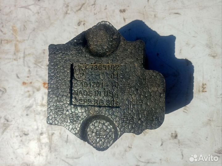 Наполнитель салона BMW X5 F15