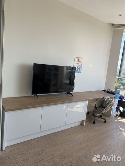 Рабочее место для школьника со шкафчиками