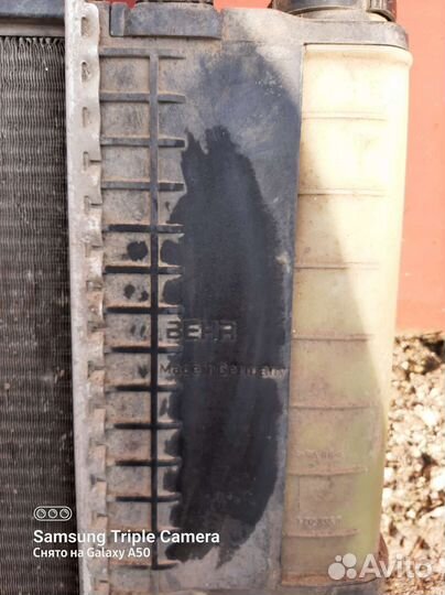 Радиатор Бмв е36