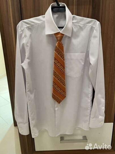 Рубашка с галстуком