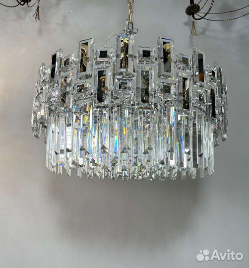 Люстры