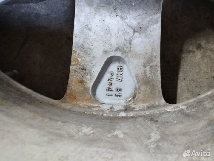 Продам диск r17