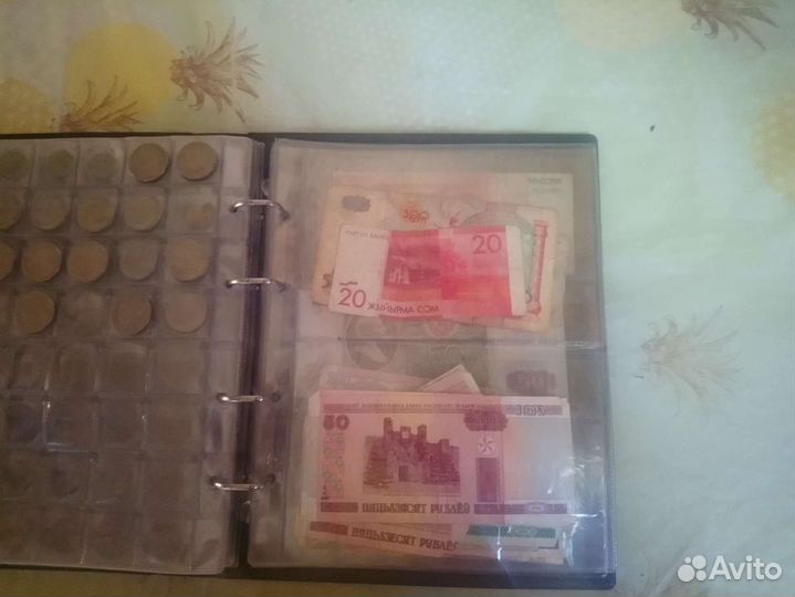 Альбом с монетами