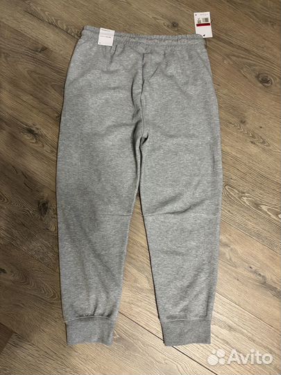 Спортивные штаны Nike женские