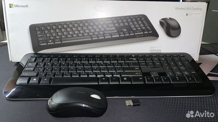 Комплект Беспроводная клавиатура + мышь