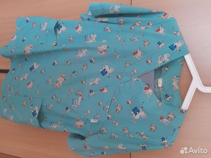 Медицинский костюм женский 46 размера