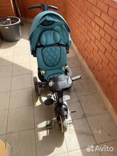 Трехколесный велосипед