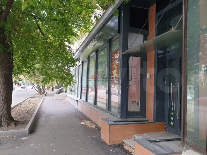 Сдам торговое помещение, 96 м²