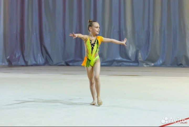 Купальник для художественной гимнастики