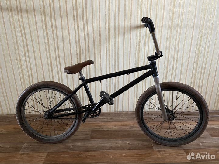 Bmx трюковой велосипед