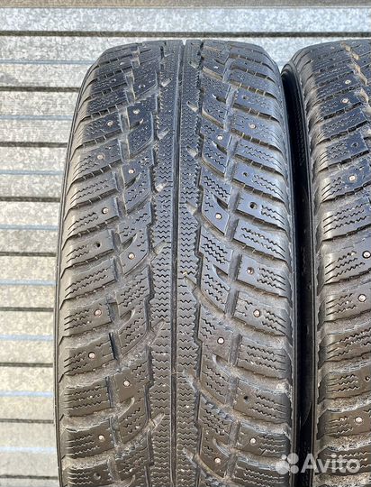 Kumho I'Zen RV Stud KC16 225/65 R17 106T