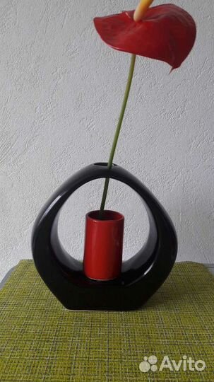 Ваза для цветов, интерьерная