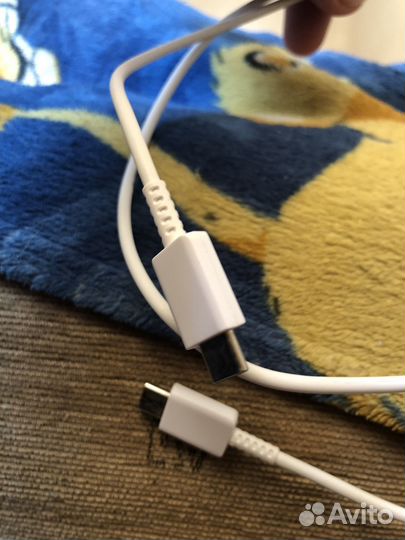Провод для зарядки телефона