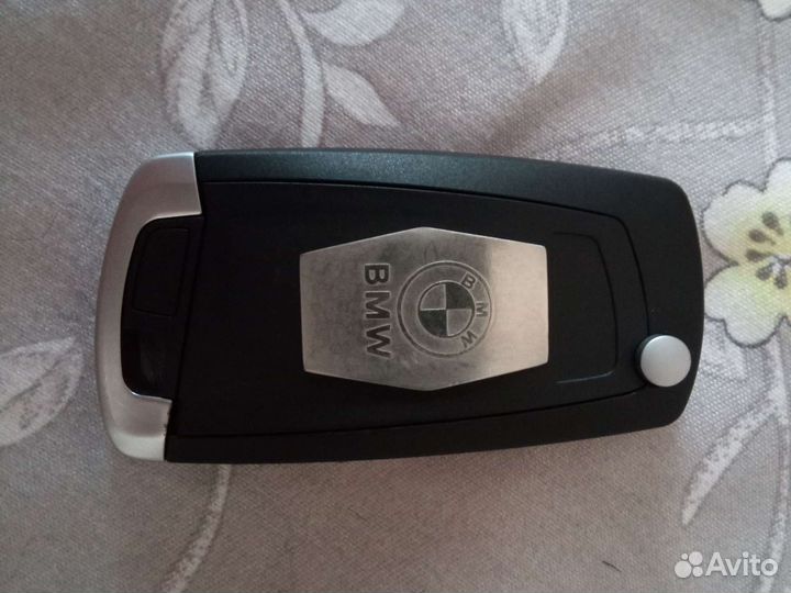 Выкидной ключ BMW