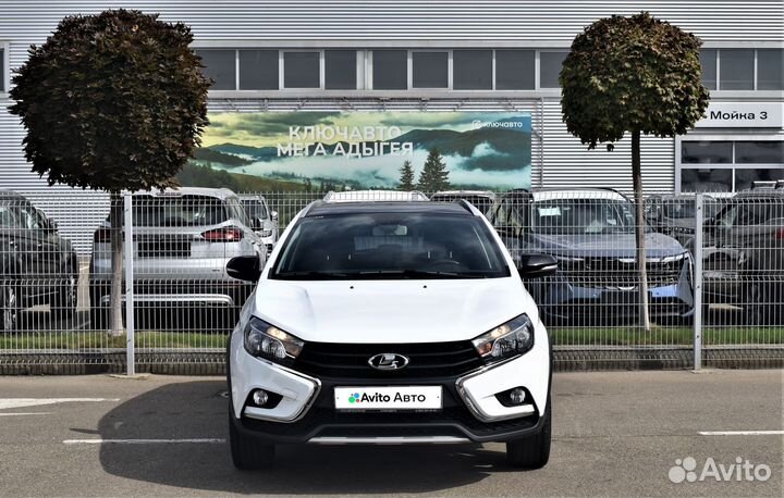 LADA Vesta Cross 1.6 CVT, 2022, 35 000 км