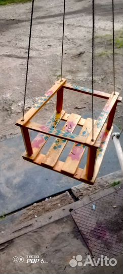 Детская качелька и турник