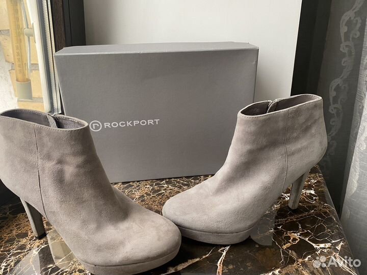 Ботильоны серые замшевые Rockport