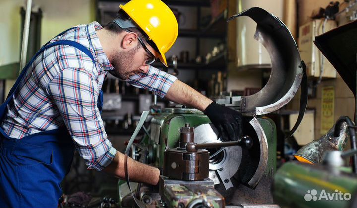 Токарь/ Вахта