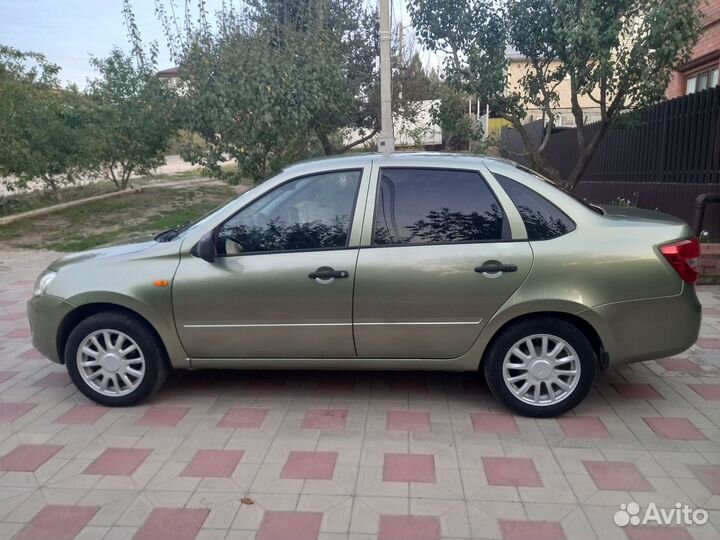 LADA Granta 1.6 МТ, 2013, 116 000 км