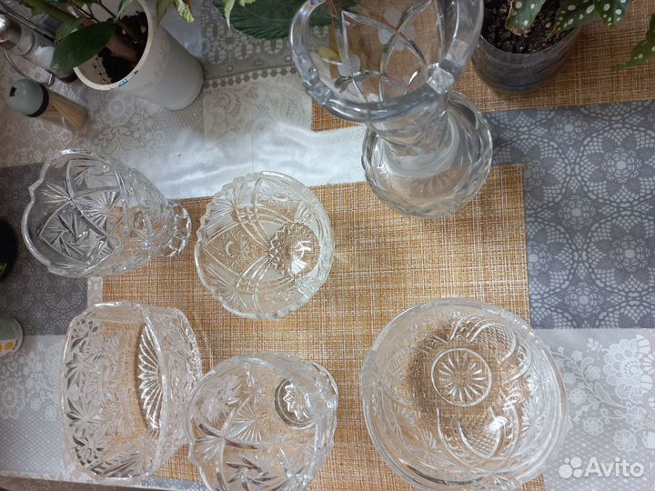 Ваза хрустальная