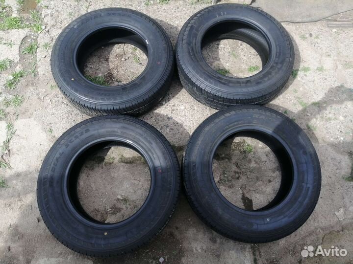 Condor Winter 4 215/70 R16