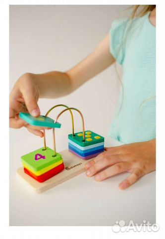 Развивающая деревяная игра счеты-перекидные