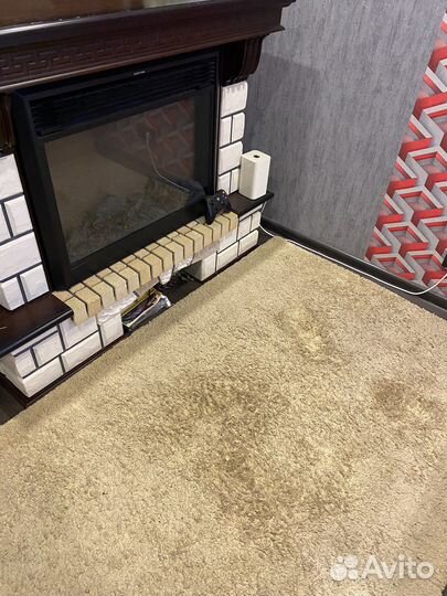 Одеяла, подушки, ковры, дорожка ковровые б/у