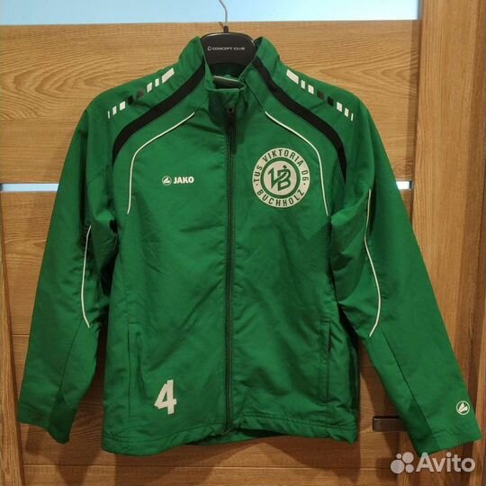 Спортивная кофта на мальчика 134-140 р-р