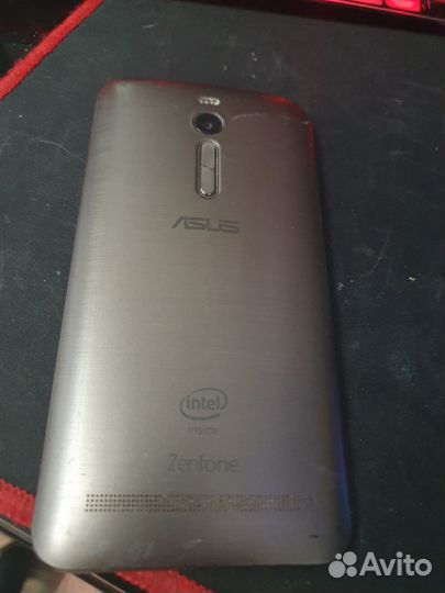 Asus ZenFone 2 ZE551ML, 2/32 ГБ