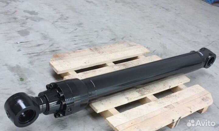 Рукоятный гидроцилиндр Caterpillar 325D