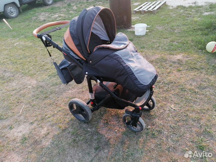 Коляска 2 в 1 bebe-mobile