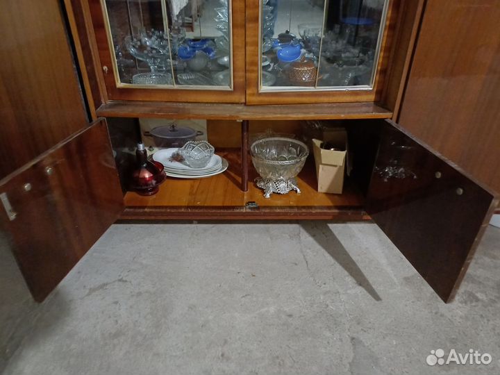 Шкаф сервант СССР