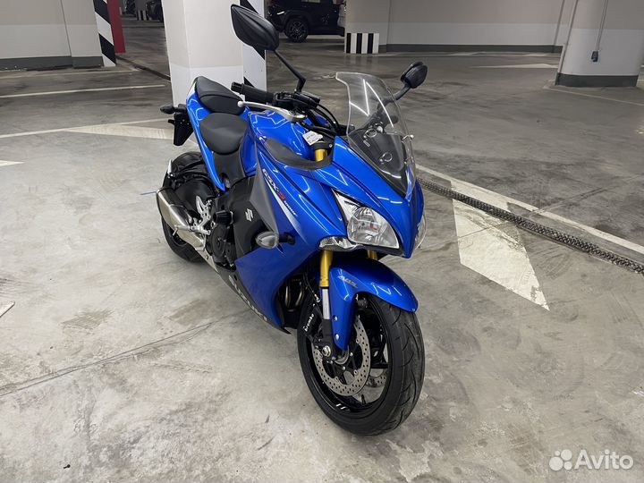 Suzuki GSX-S 1000 F