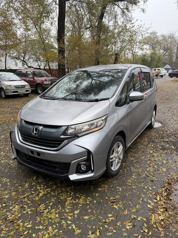 Honda Freed: фото из отзыва