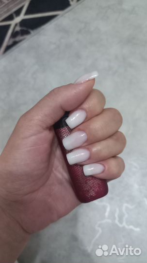 Наращивание ногтей на дому