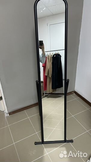 Зеркало напольное