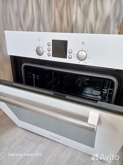 Духовой шкаф