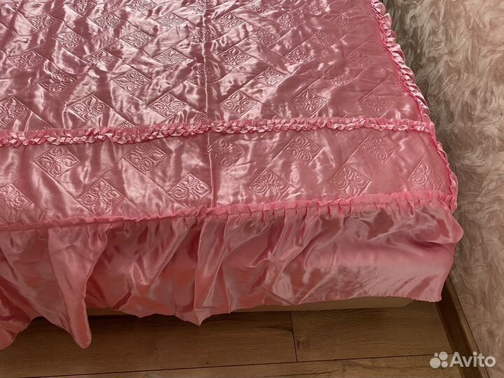 Покрывала для кровати