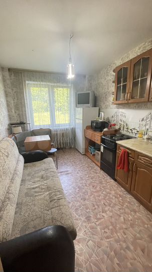 2-к. квартира, 57,4 м², 1/3 эт.