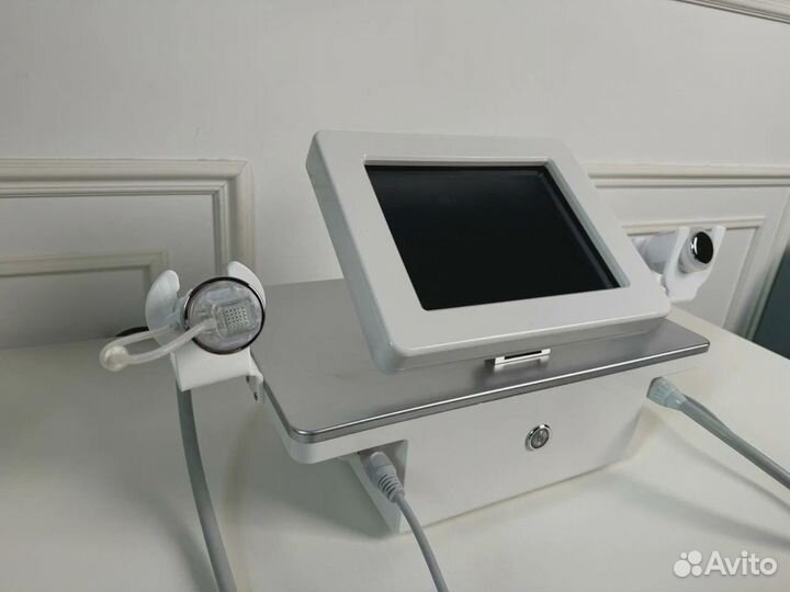 Аппарат микроигольчатого РФ лифтинга