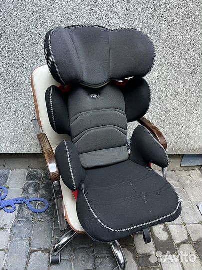 Детское автокресло бмв 22-36 кг