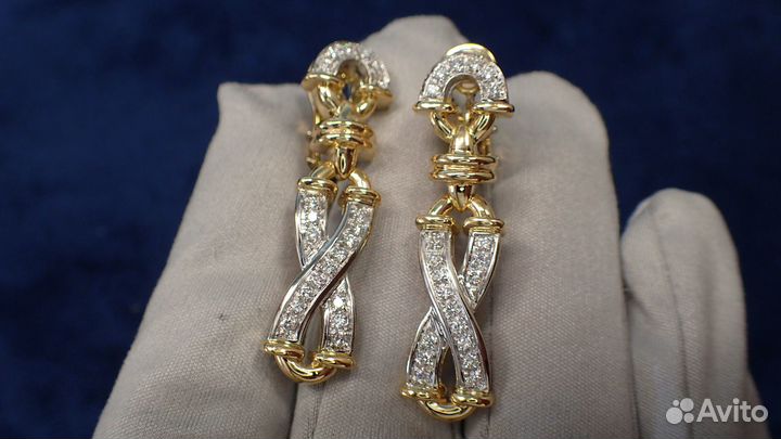 Золотые серьги с бриллиантами 0.72 карат