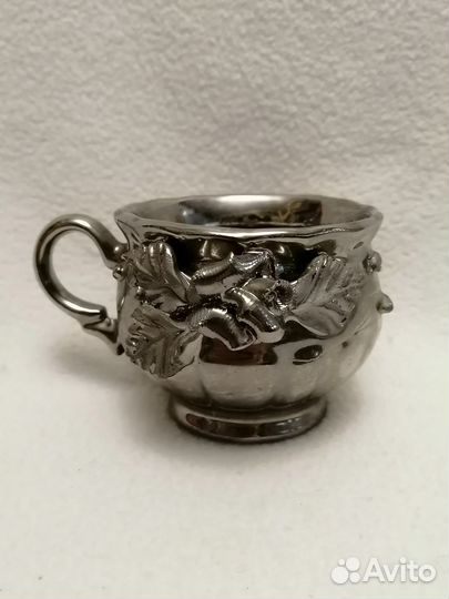 Кружка фаянсовая, листочек