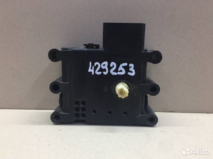 Моторчик заслонки печки Mazda Mazda 6 GJ 2013-2016