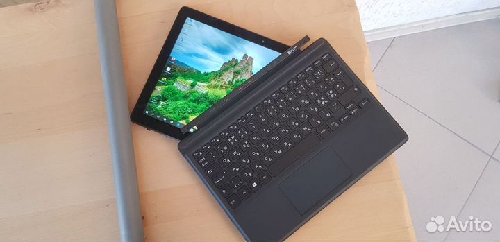 Сенсорный Ноутбук Dell 5285 i5-7300\8Gb\256ssd\ips