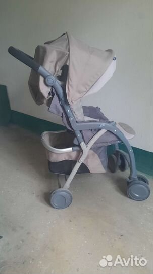 Прогулочная коляска