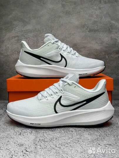 Кроссовки Nike Air Zoom